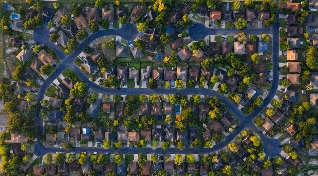 2. REAL ESTATE VS THE STOCK MARKET (2010–2025) - Arial View